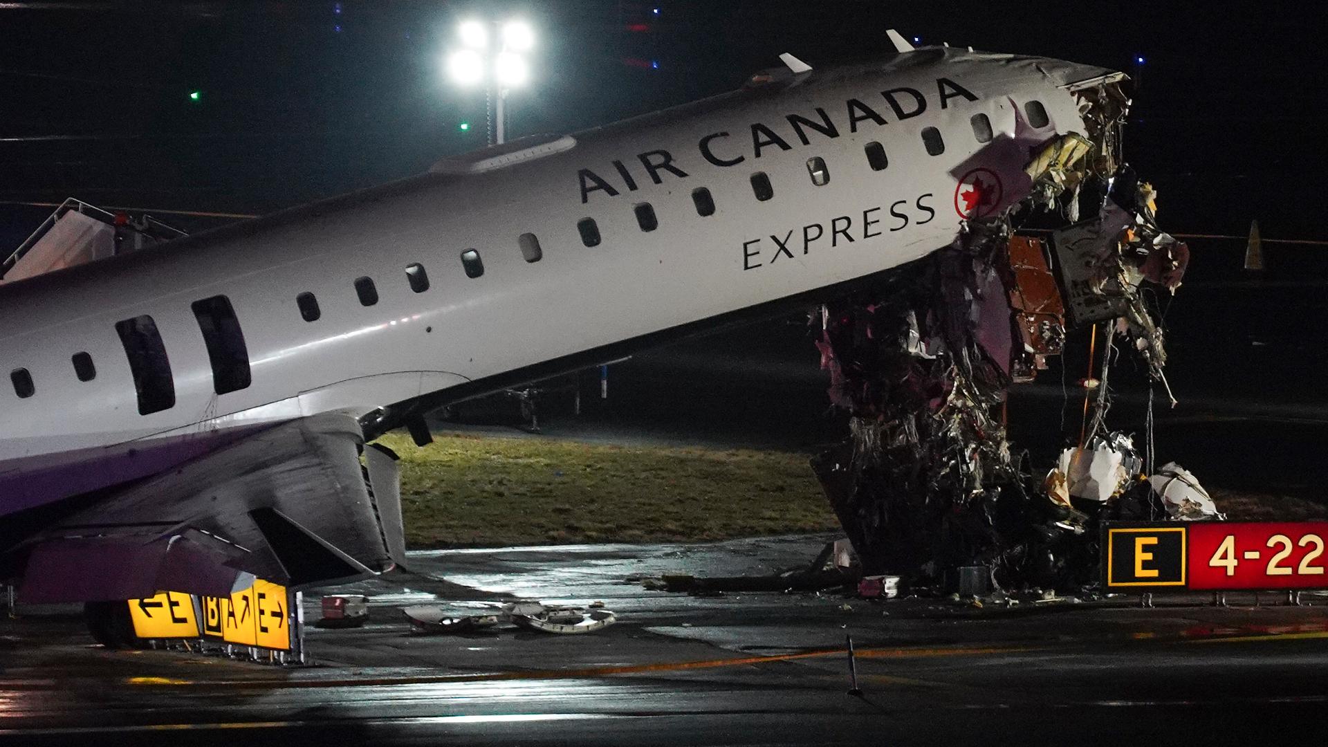 Newly released air traffic control audio from the deadly LaGuardia crash is drawing widespread attention—and it captures moments of panic and desperation inside the control tower.
